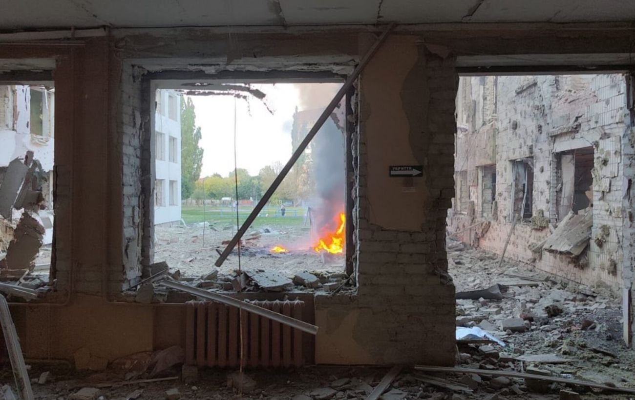 Російські КАБи влучили в школу в Сумах під час уроків, двоє загиблих