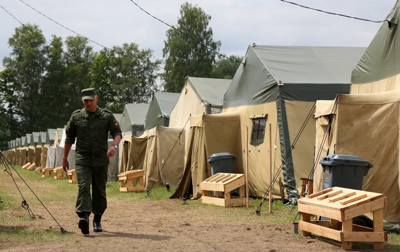 У Білорусі військкоми «мотивуватимуть» безробітних до праці, інакше — армія