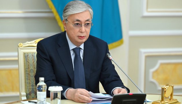 Токаєв звільнив міністра оборони Казахстану після загибелі 14 військових на навчаннях