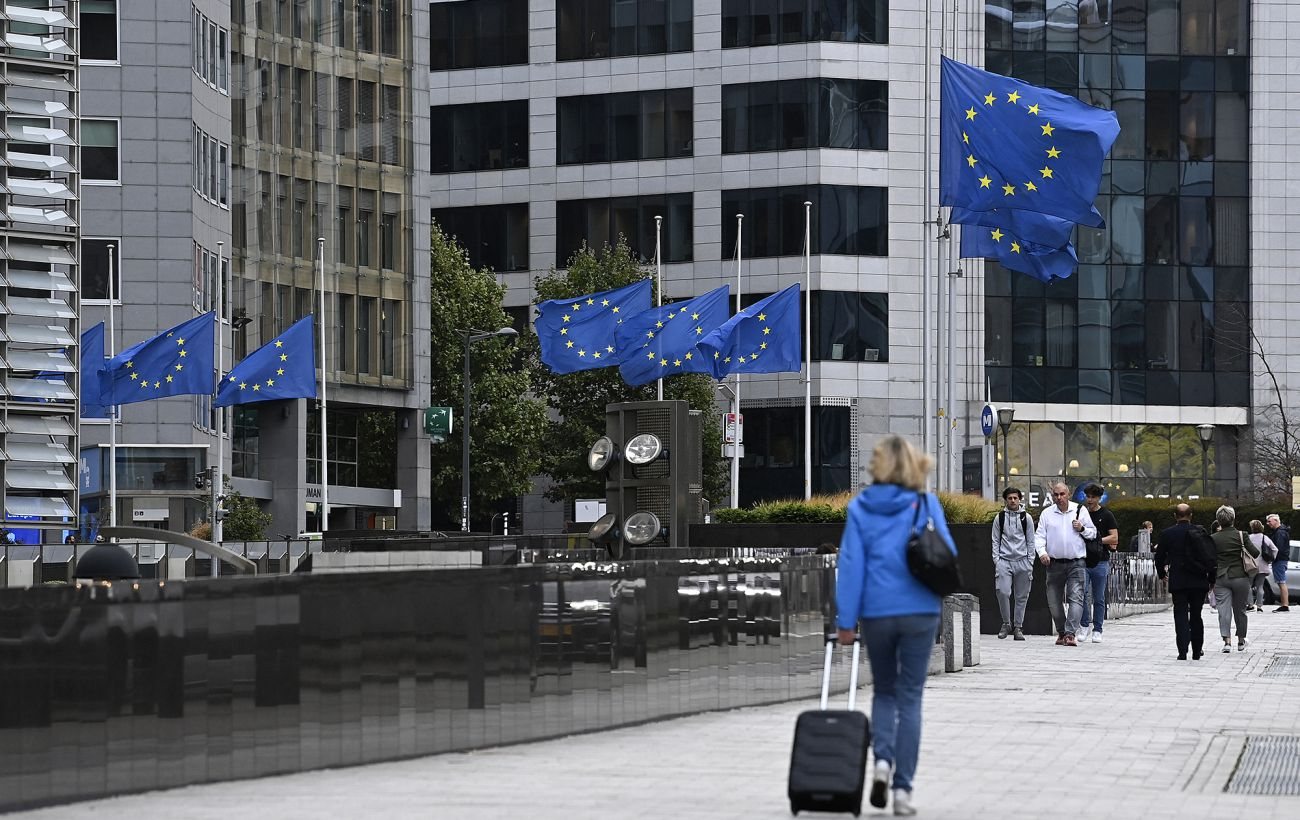 ЄС планує змінити стратегію запровадження санкцій проти Росії