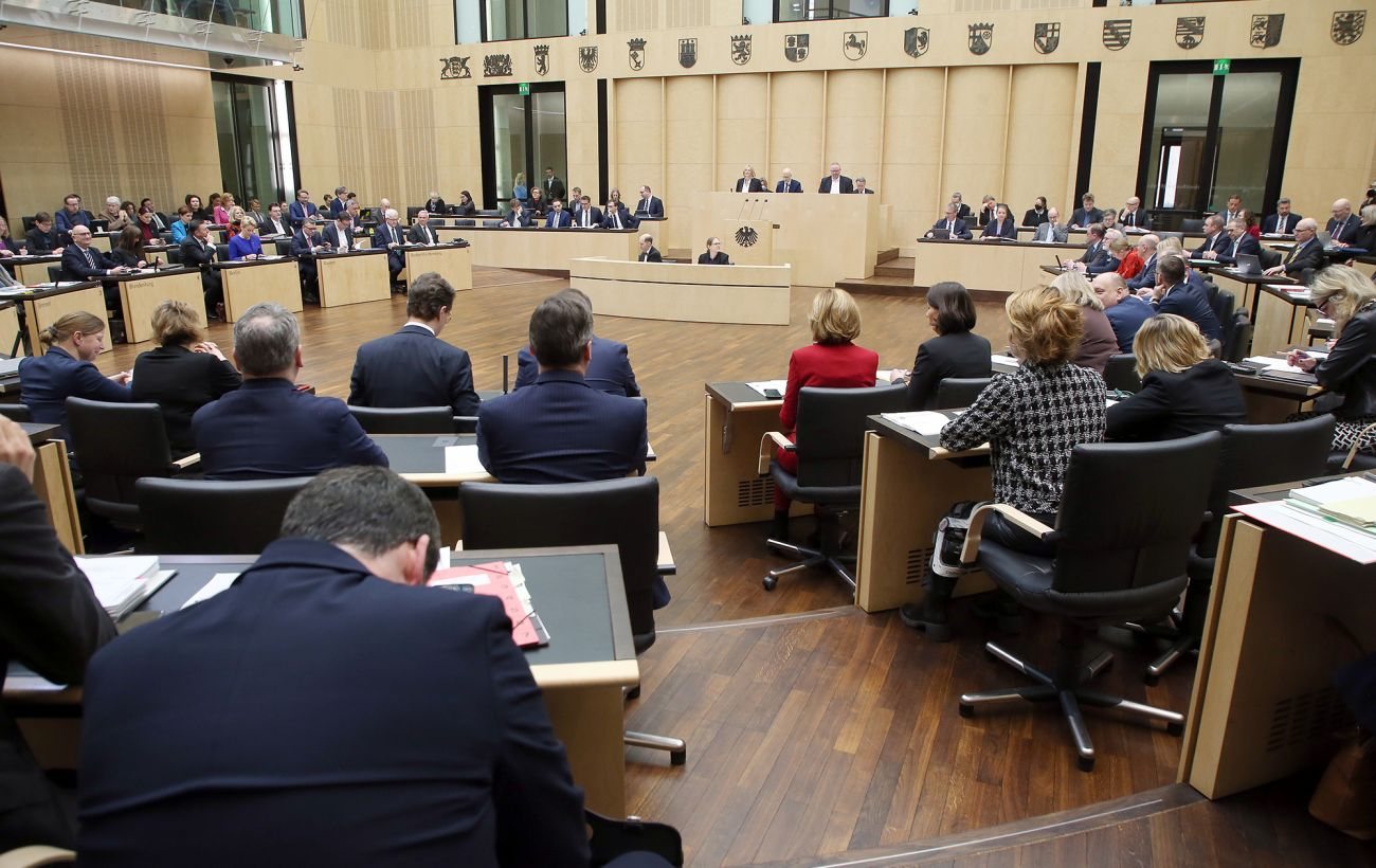 АдН і BSW готують у Саксонії-Ангальт резолюцію про припинення допомоги Україні
