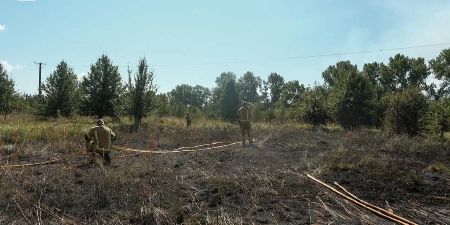 У Києві внаслідок падіння уламків БпЛА сталася пожежа в Голосіївському районі