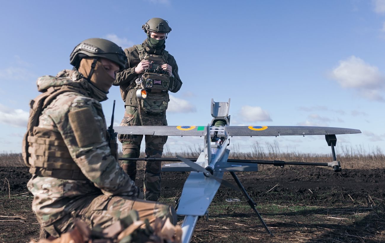 Українські дрони вночі атакували міст у Санкт-Петербурзі