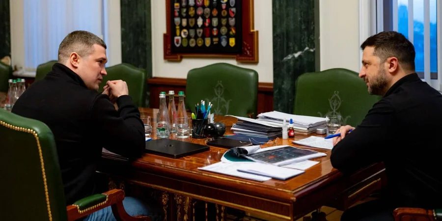 Зеленський провів переговори з Федоровим і Сирським на тлі протестів