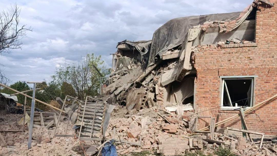 На Харківщині FPV-дрон убив водія, ракетний удар у Леб'яжому травмував чотирьох