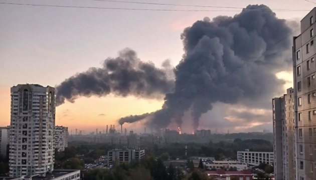 Московський НПЗ зупинив переробку нафти після атаки безпілотників