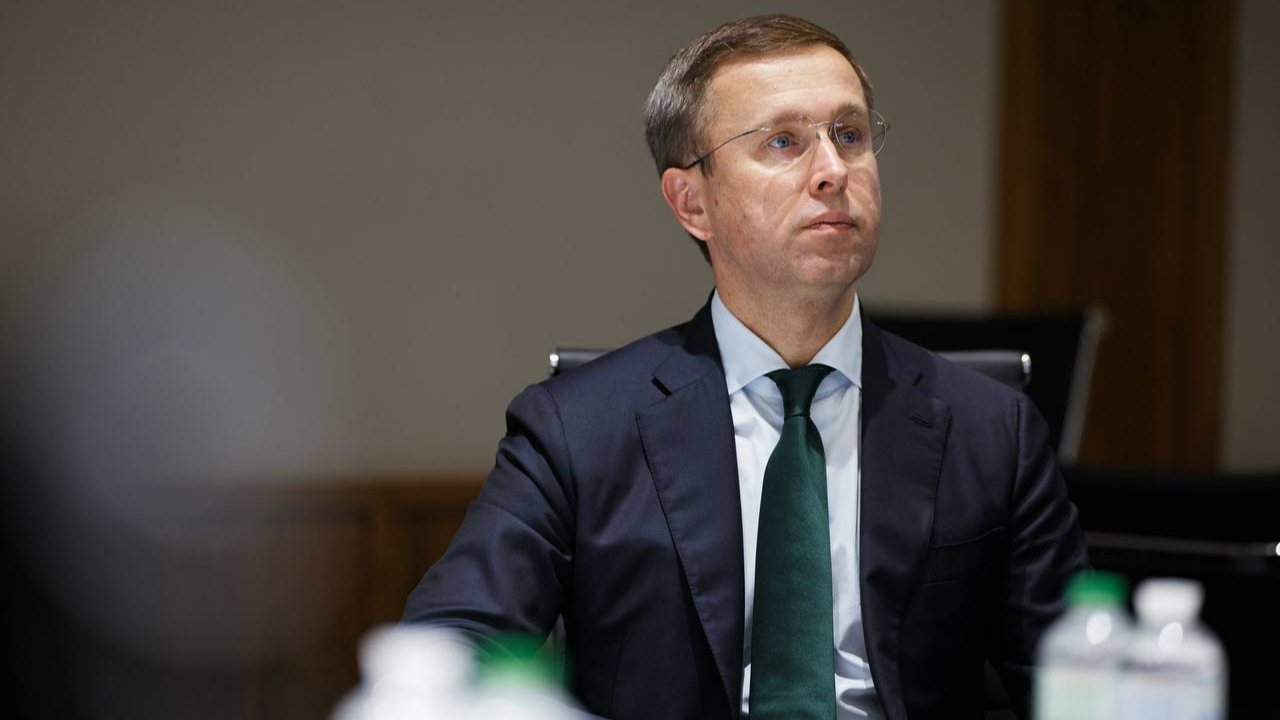 Корецький анонсував скорочення заступників міністрів і вакантних посад у ЦОВВ