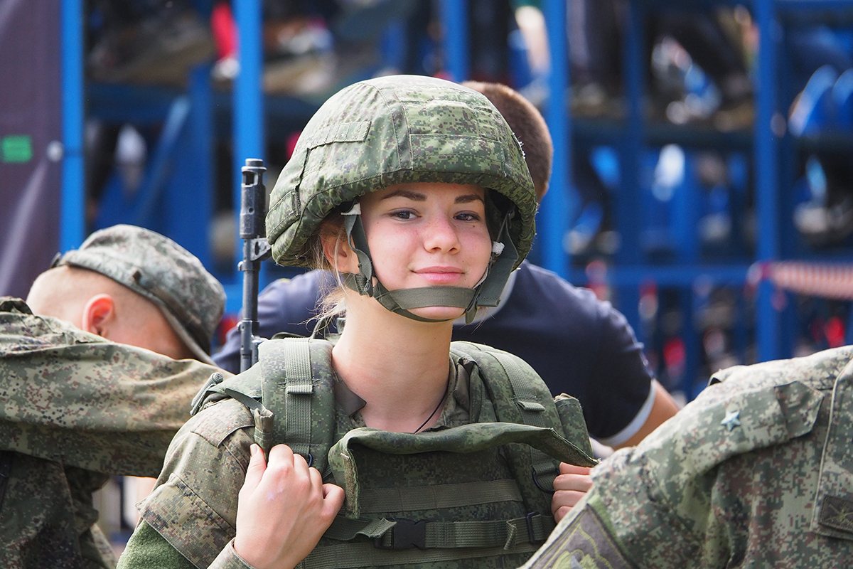 Вербовані з колоній росіянки заявили про сексуальне насильство на службі
